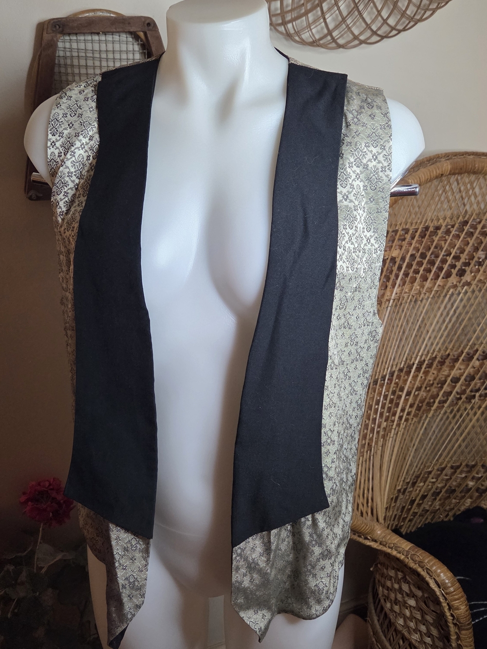 VINTAGE Haggerty Art Wear Metallic Brocade Vest with Black Lapel